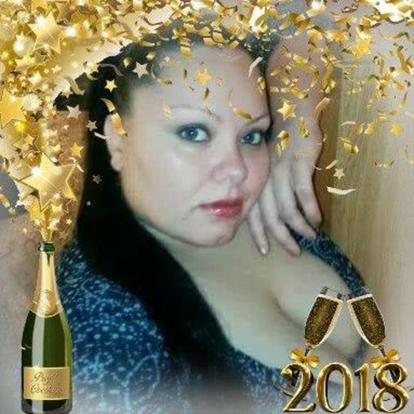 Meet your Posher, Audrey - Picture 1 of 1